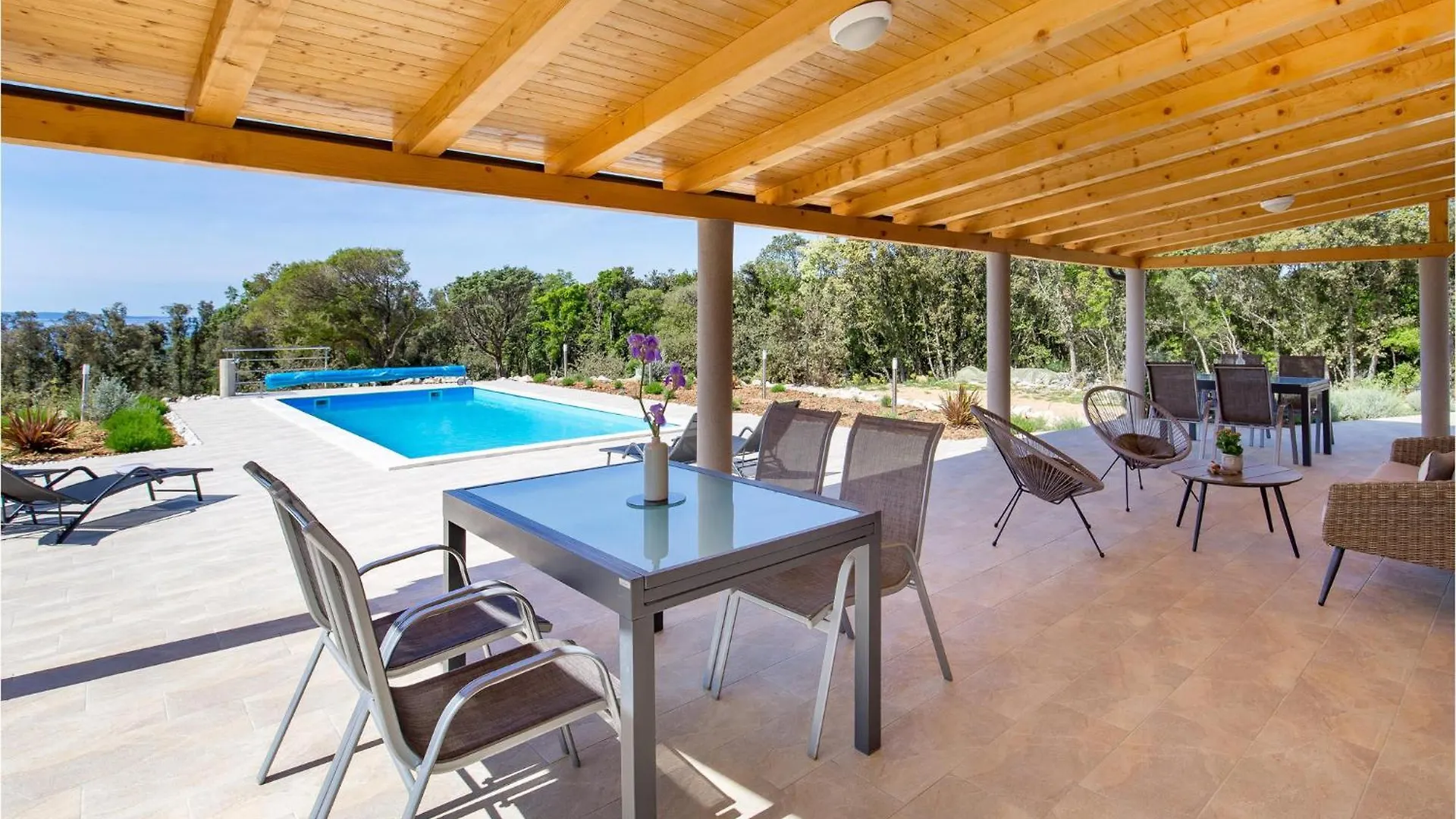 Gorgeous Home In Kampor With Kitchen