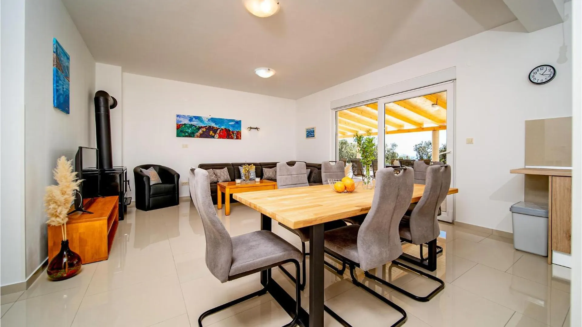 Gorgeous Home In Kampor With Kitchen 0*,